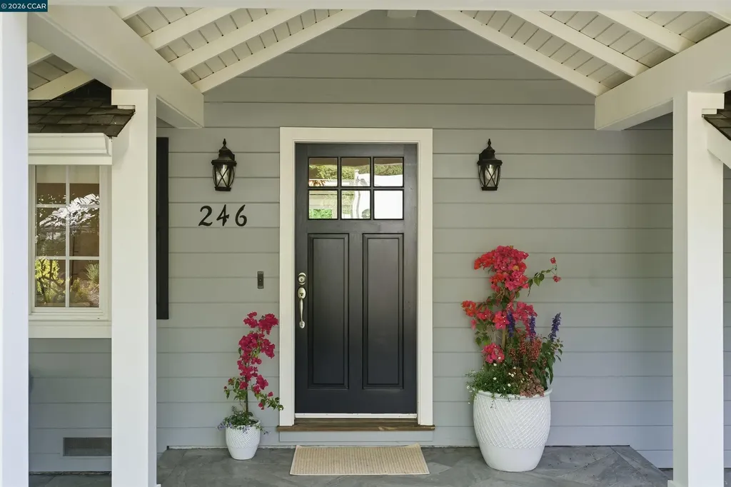 246 Overhill Road Orinda CA 94563