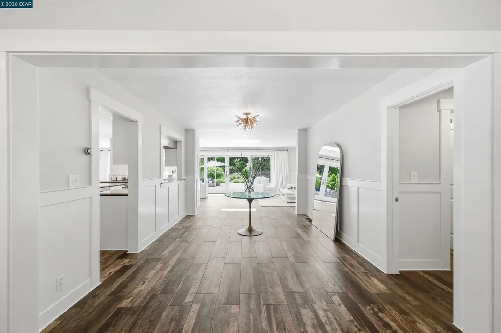 246 Overhill Road Orinda CA 94563