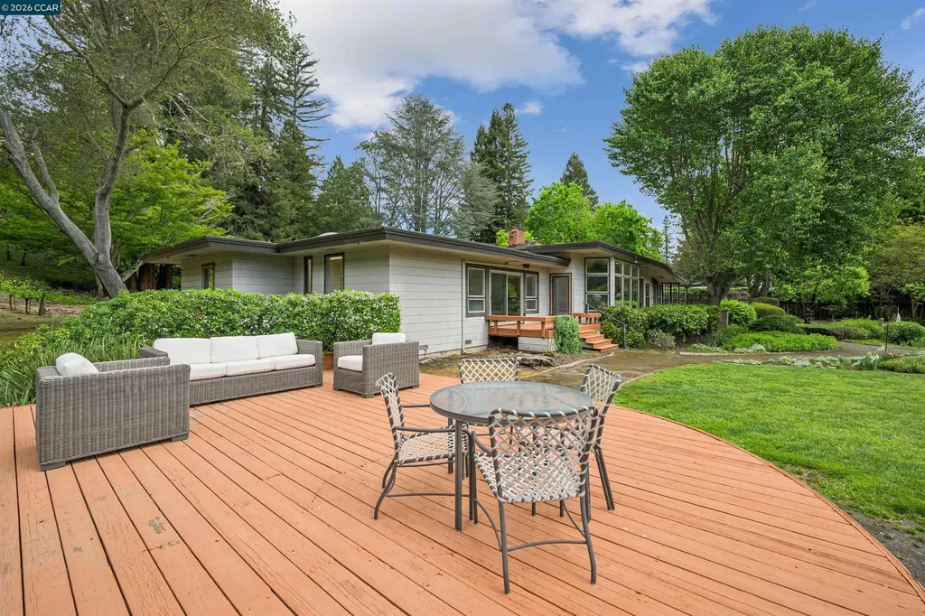 3814 Happy Valley Road Lafayette CA 94549
