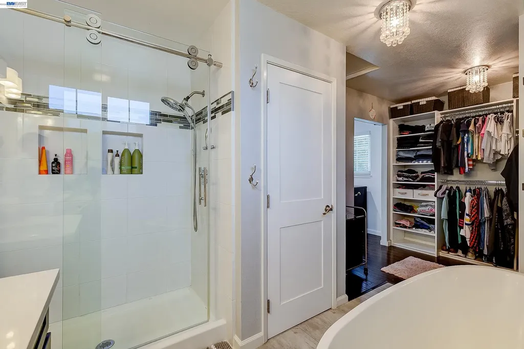 5800 Cold Water Drive Castro Valley CA 94552