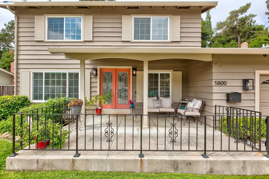 5800 Cold Water Drive Castro Valley CA 94552