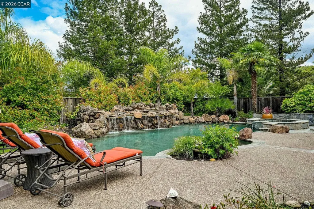 135 Crestridge Drive Danville CA 94506