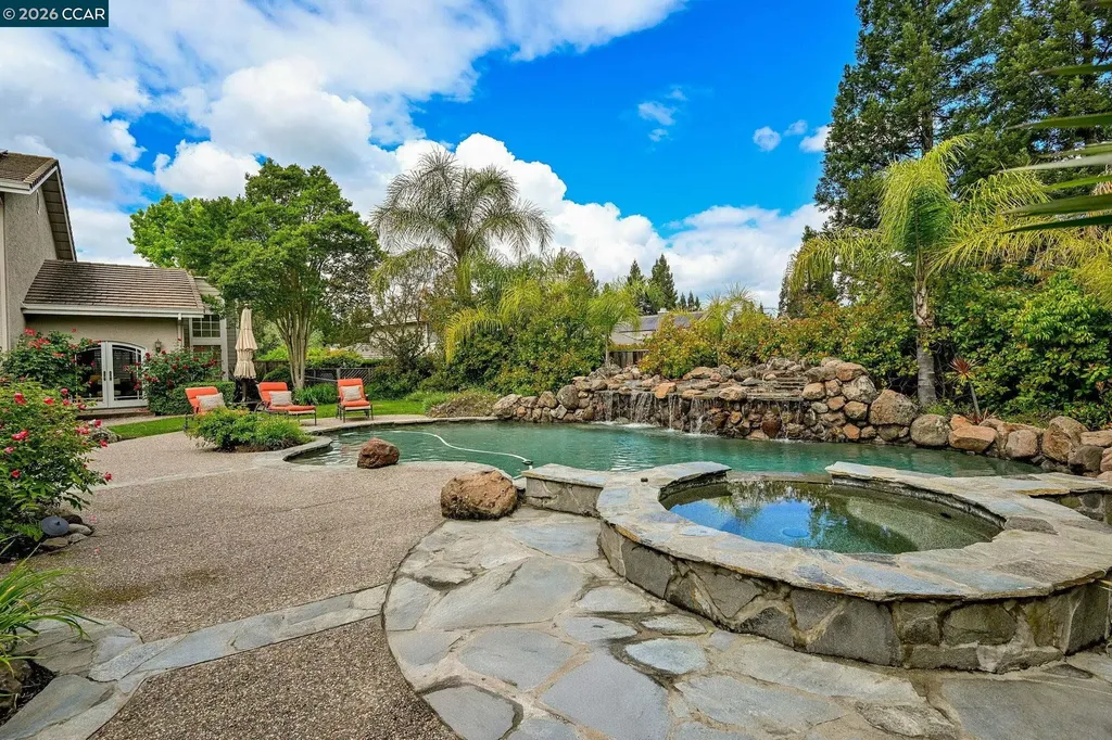 135 Crestridge Drive Danville CA 94506