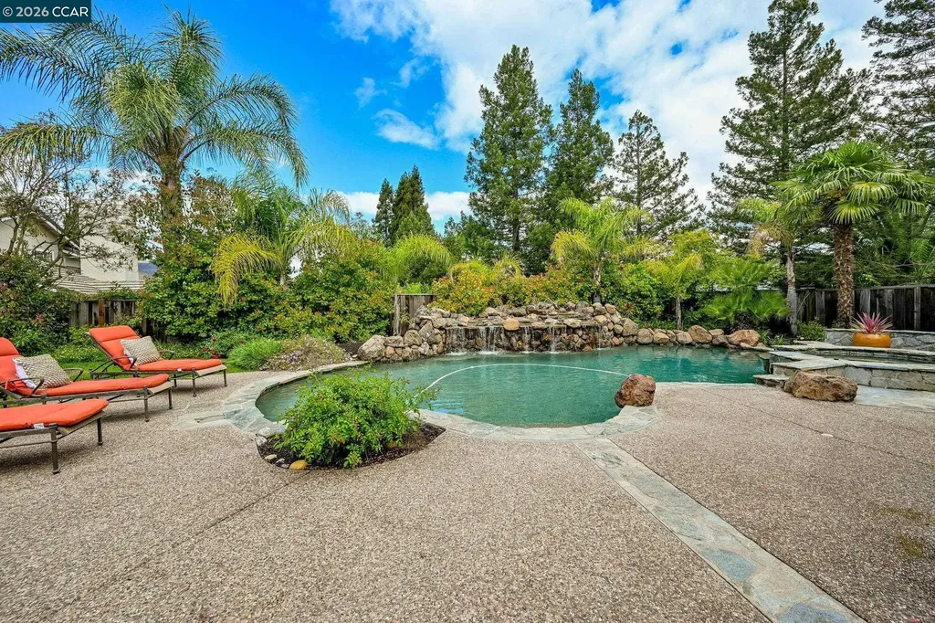 135 Crestridge Drive Danville CA 94506