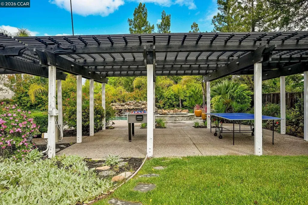 135 Crestridge Drive Danville CA 94506