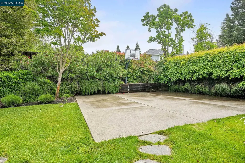 135 Crestridge Drive Danville CA 94506