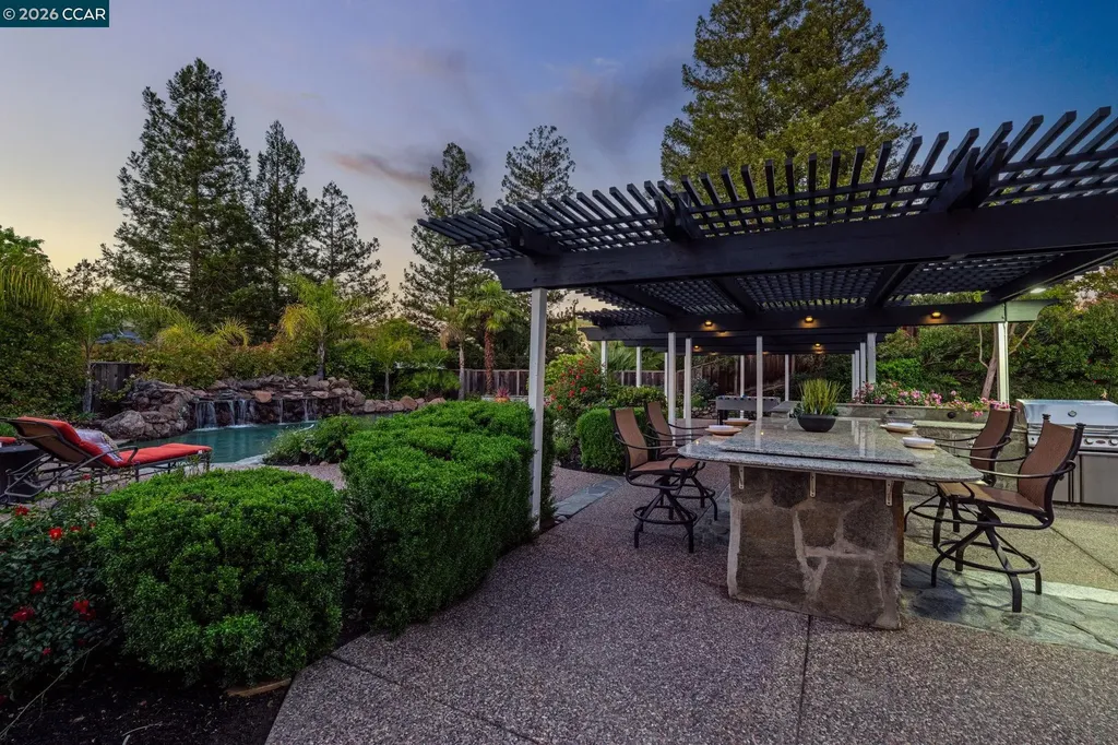 135 Crestridge Drive Danville CA 94506