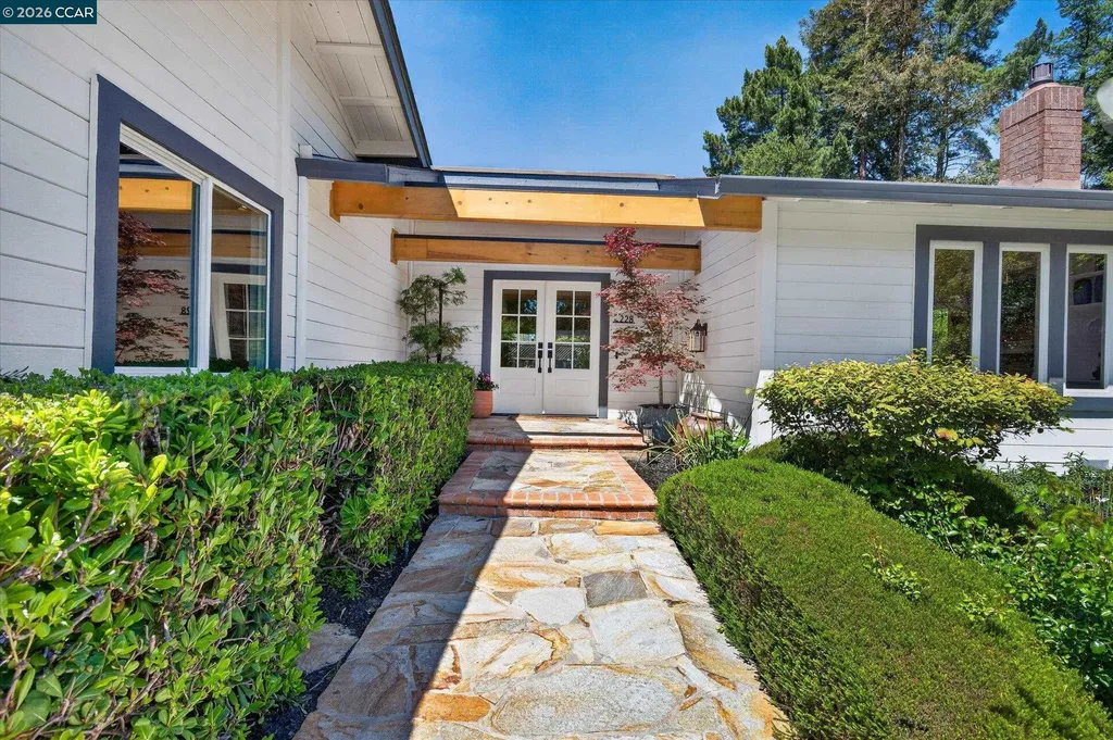 228 Royal Saint Court Danville CA 94526