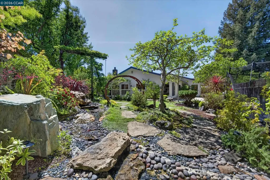 228 Royal Saint Court Danville CA 94526