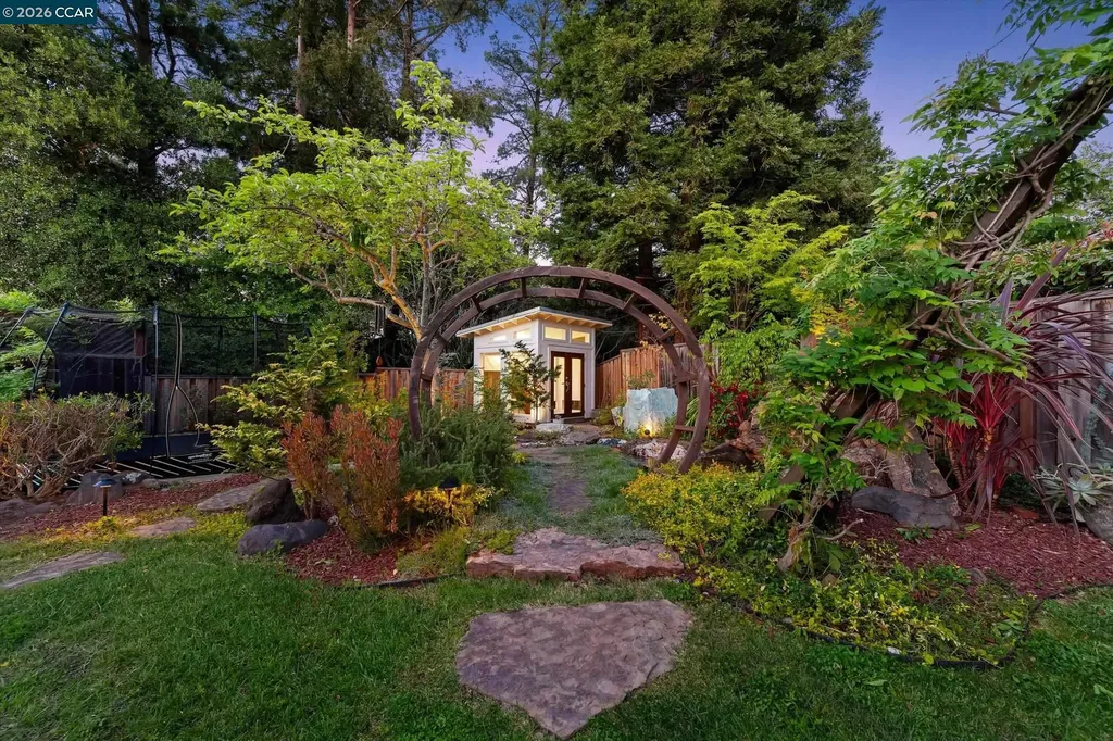 228 Royal Saint Court Danville CA 94526