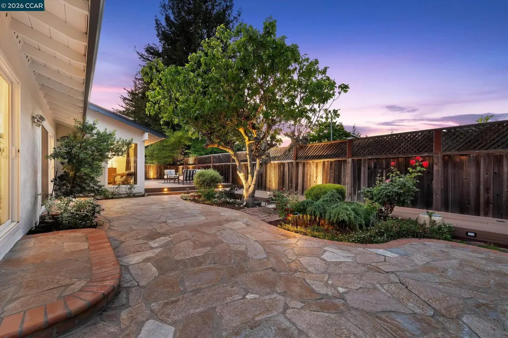 228 Royal Saint Court Danville CA 94526