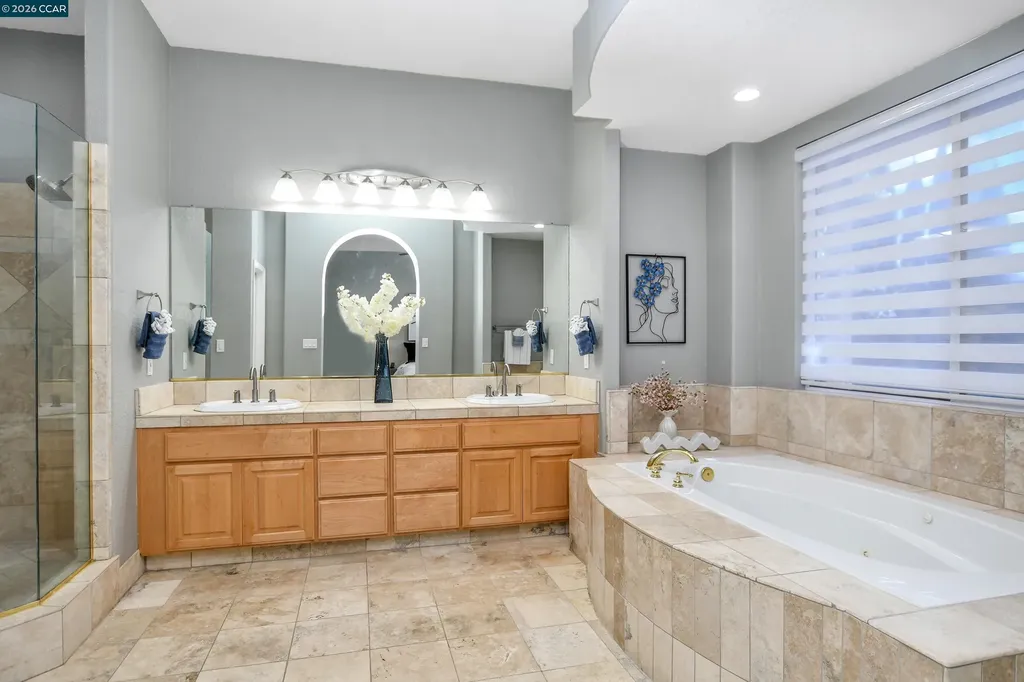 204 Chaps Court Oakley CA 94561