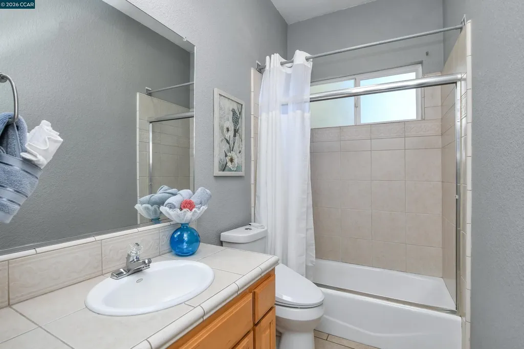 204 Chaps Court Oakley CA 94561