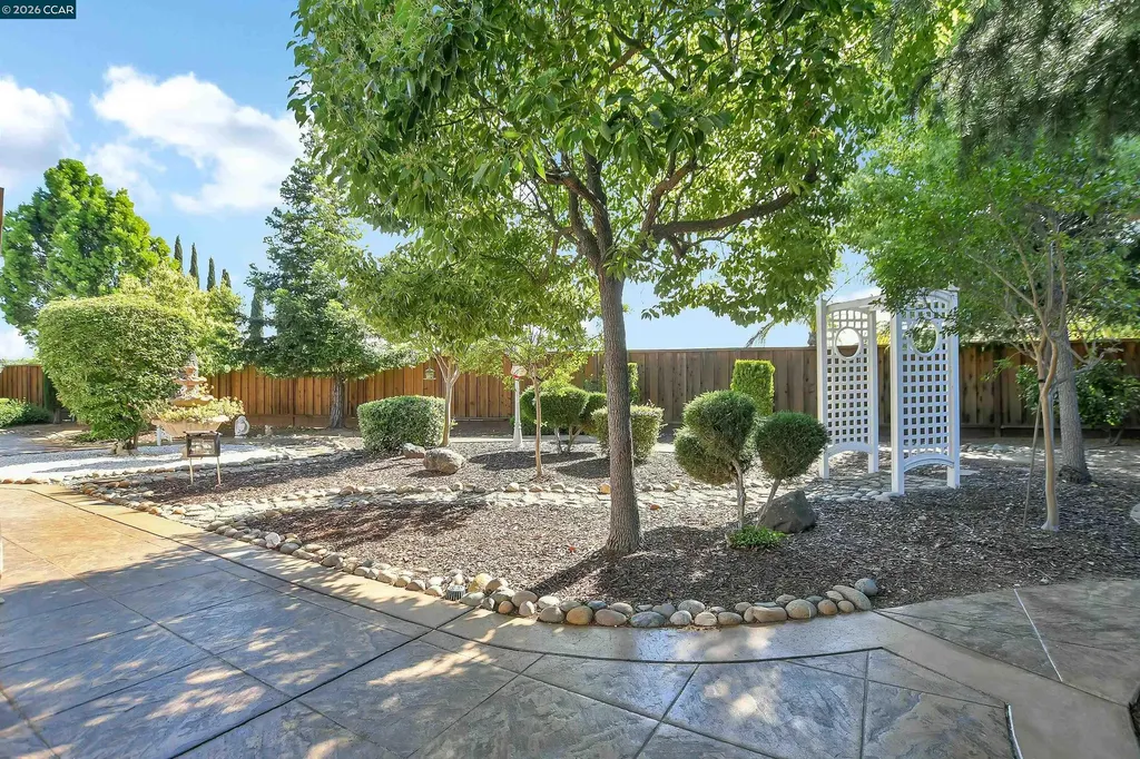 204 Chaps Court Oakley CA 94561