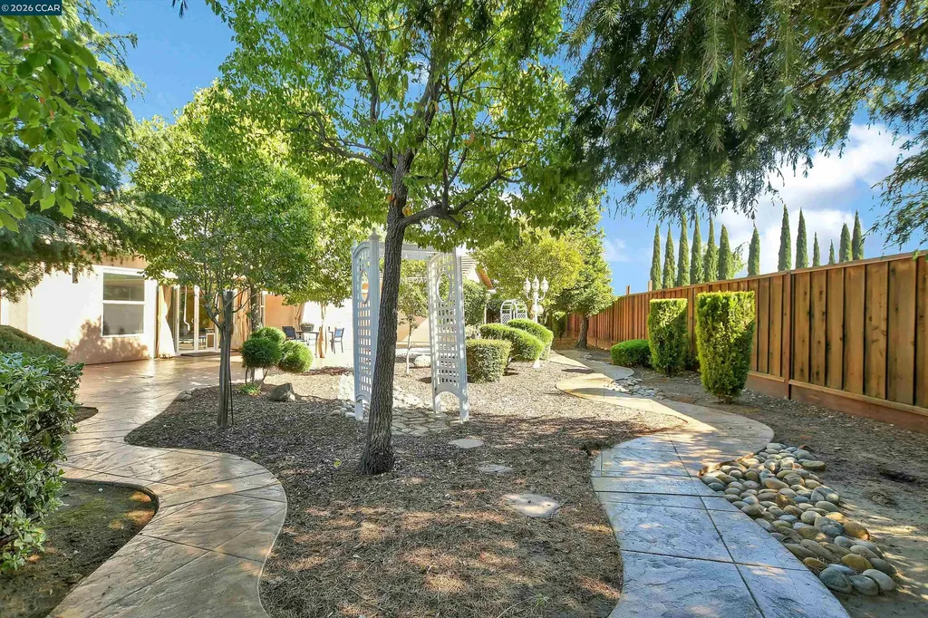 204 Chaps Court Oakley CA 94561