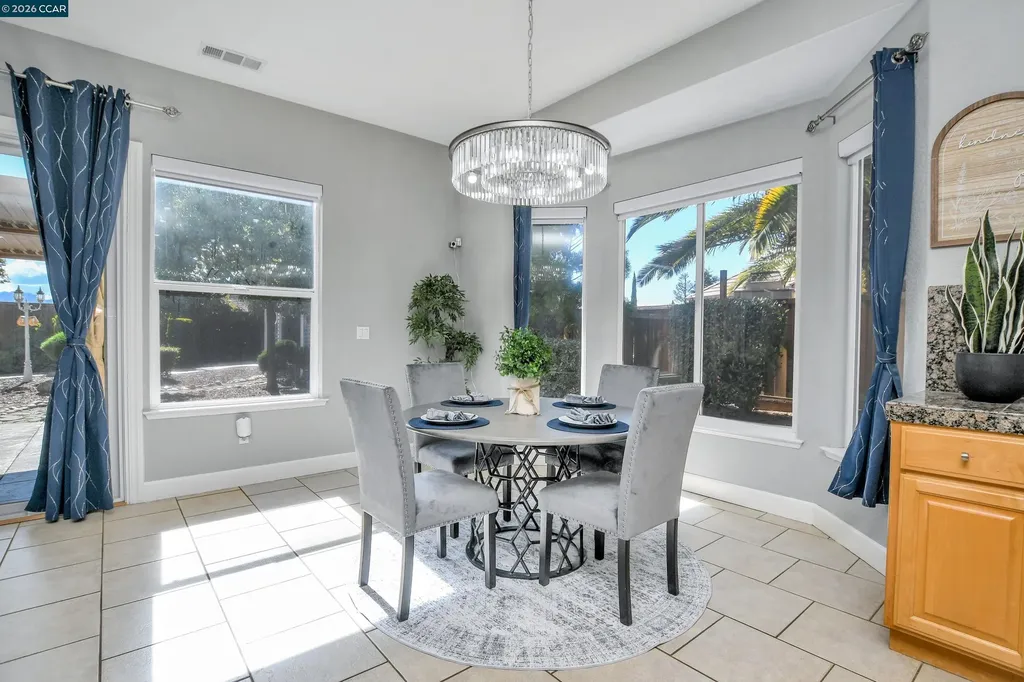 204 Chaps Court Oakley CA 94561