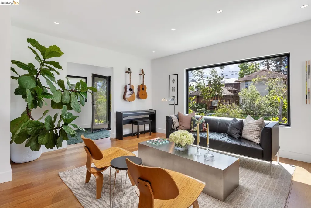 2155 Emerson Street Berkeley CA 94705