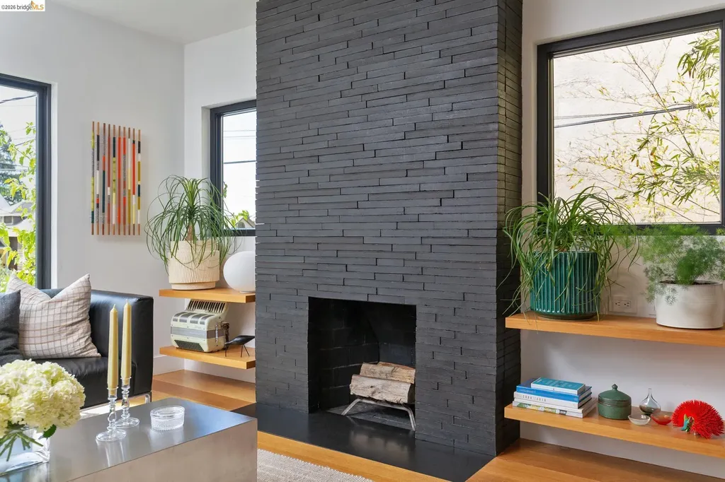 2155 Emerson Street Berkeley CA 94705