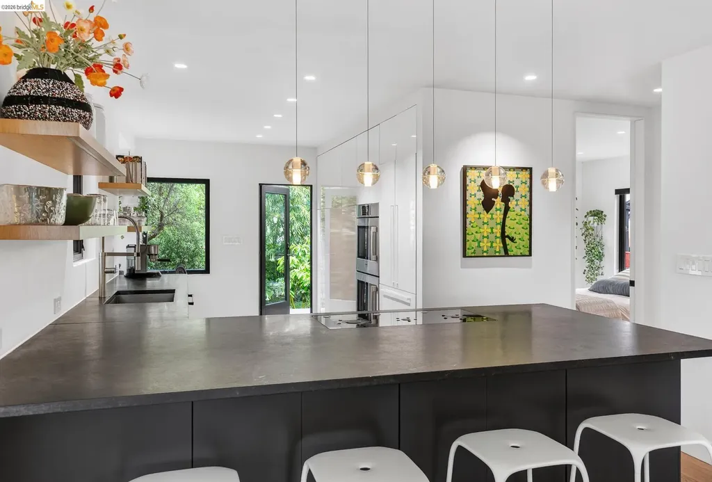 2155 Emerson Street Berkeley CA 94705