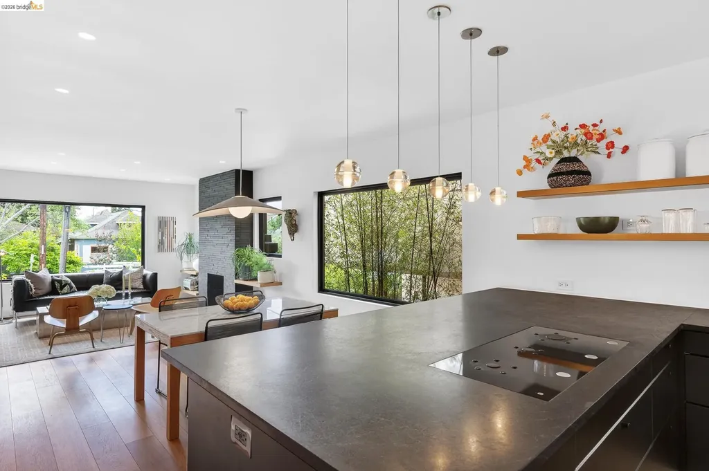 2155 Emerson Street Berkeley CA 94705