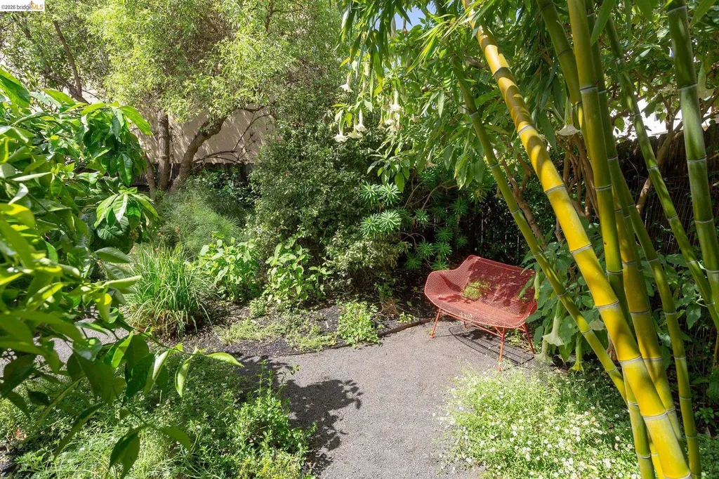 2155 Emerson Street Berkeley CA 94705