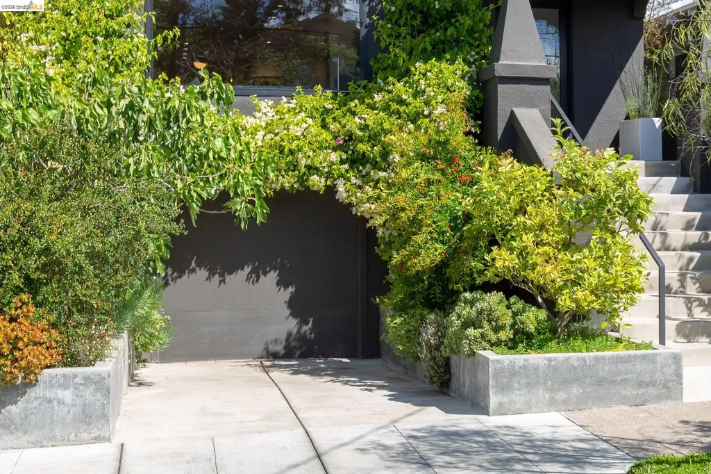 2155 Emerson Street Berkeley CA 94705