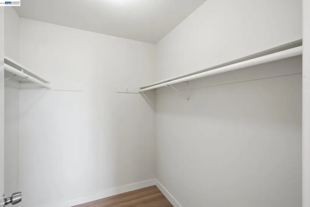 27966 El Portal Drive Hayward CA 94542