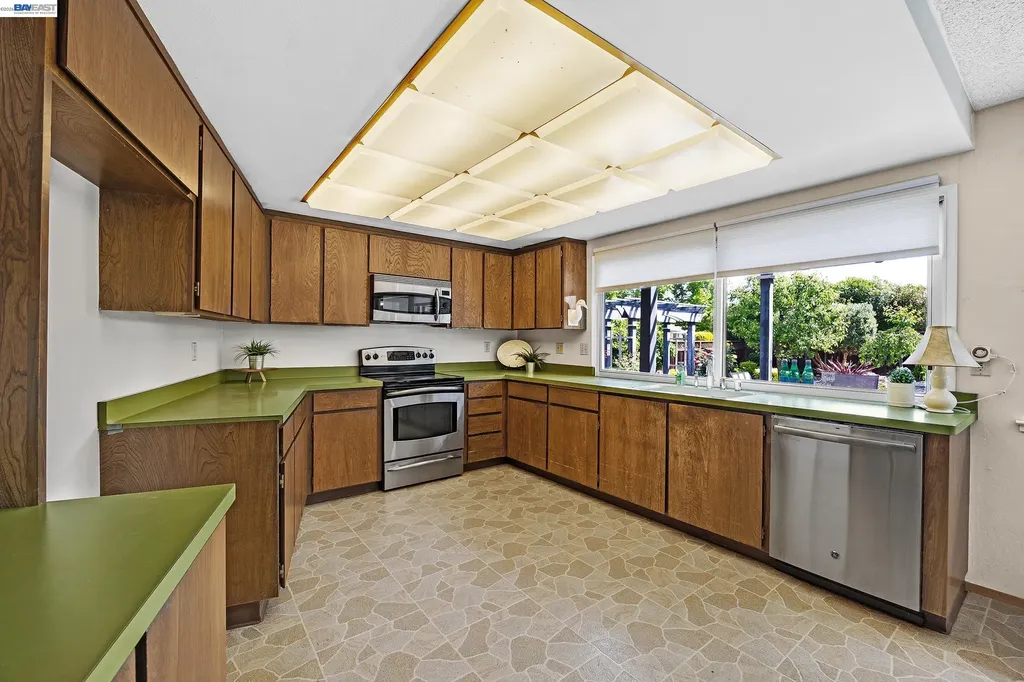 1926 Neptune Road Livermore CA 94550