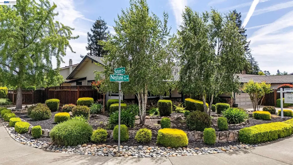 1926 Neptune Road Livermore CA 94550