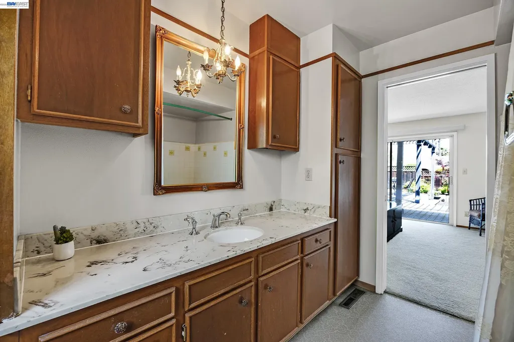 1926 Neptune Road Livermore CA 94550