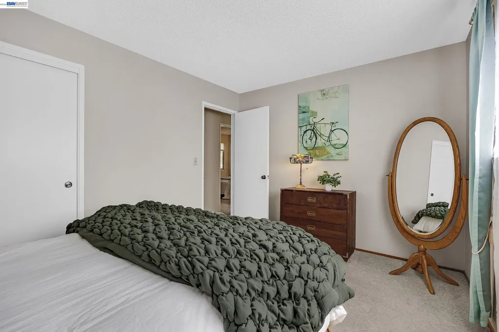 1926 Neptune Road Livermore CA 94550