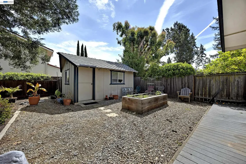 1926 Neptune Road Livermore CA 94550