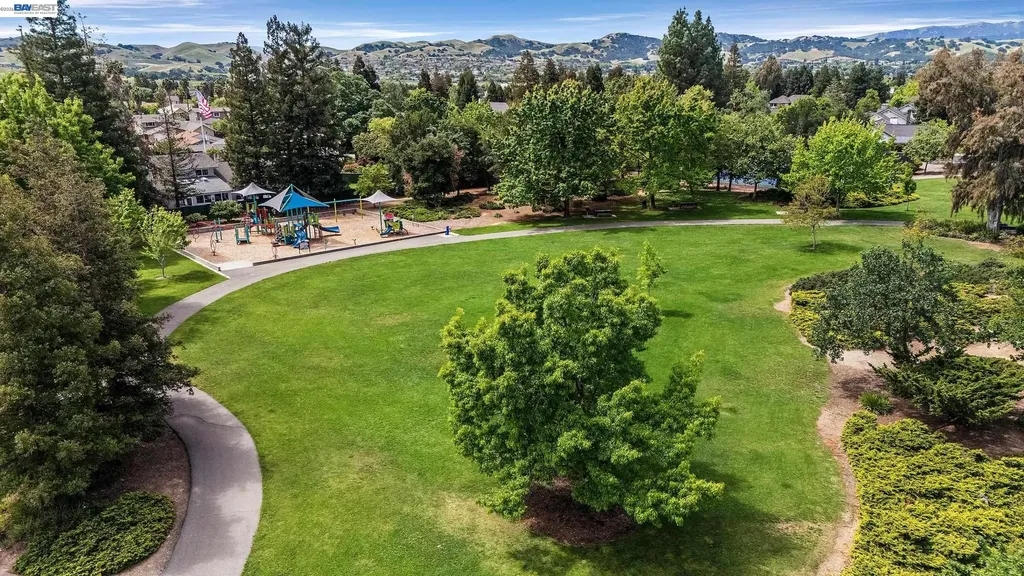 1926 Neptune Road Livermore CA 94550
