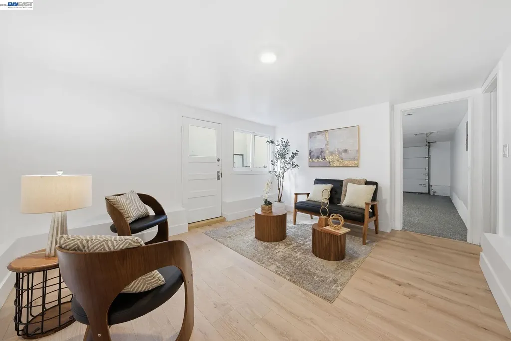 661 Brookwood Place Oakland CA 94610