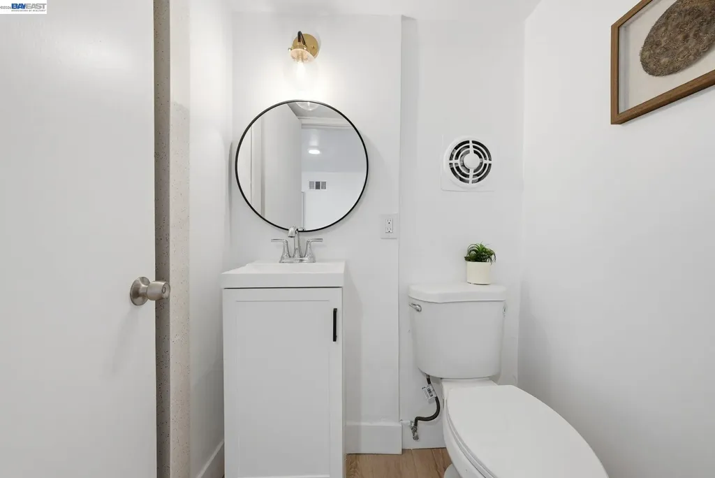 661 Brookwood Place Oakland CA 94610