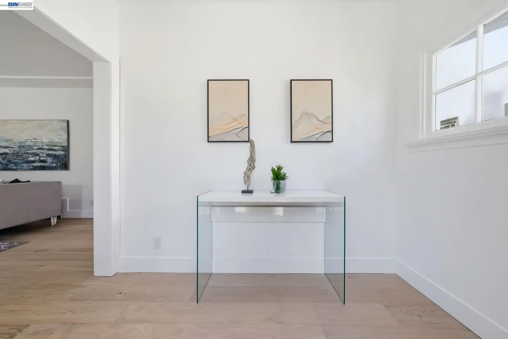 661 Brookwood Place Oakland CA 94610