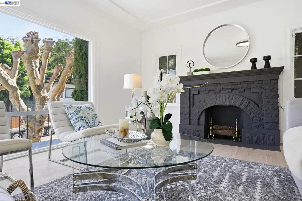 661 Brookwood Place Oakland CA 94610