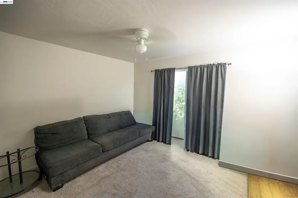 7401 -7411 Hillside Street Oakland CA 94605