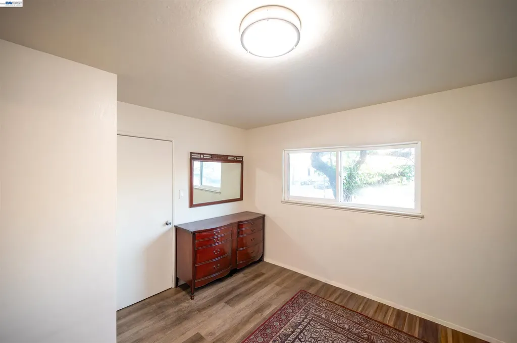7401 -7411 Hillside Street Oakland CA 94605