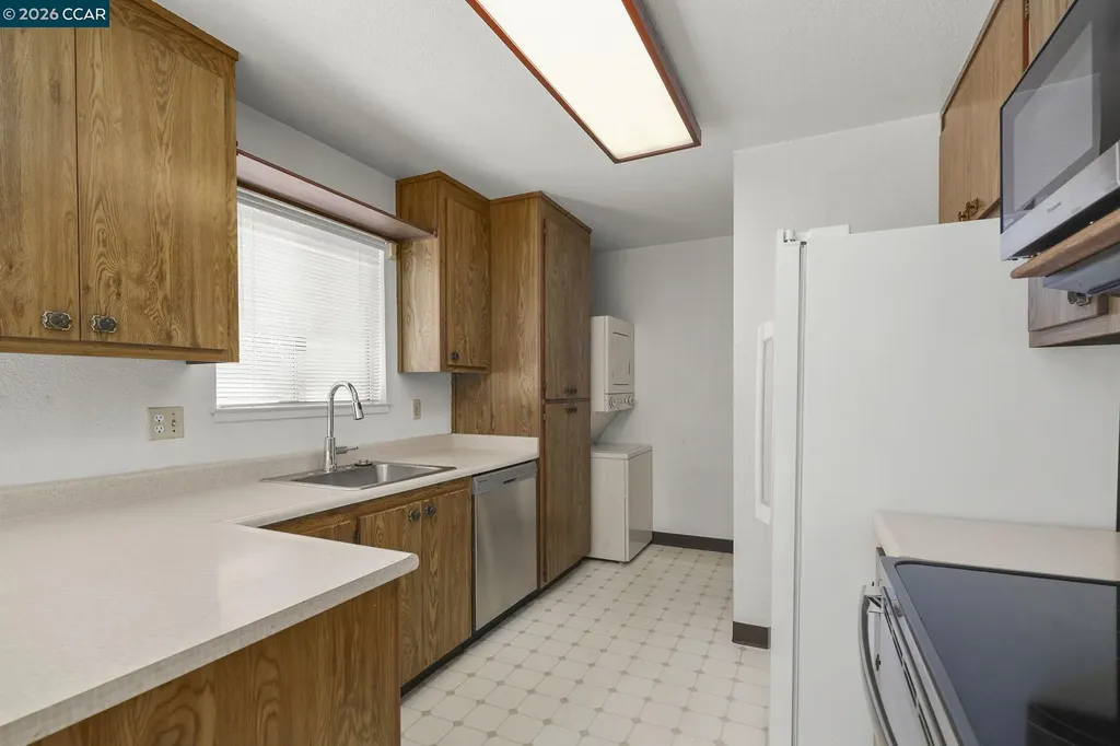 232 Loma Verde Drive San Lorenzo CA 94580