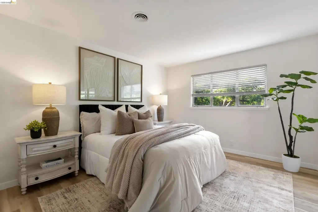 1799 Lefebvre Way Pinole CA 94564
