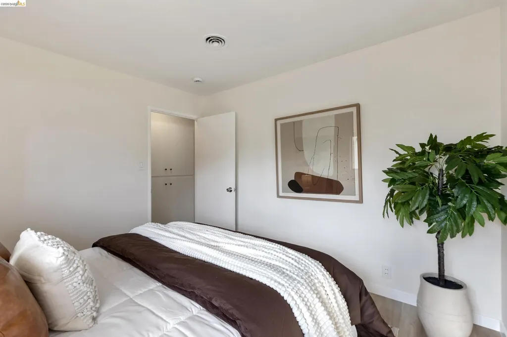 1799 Lefebvre Way Pinole CA 94564