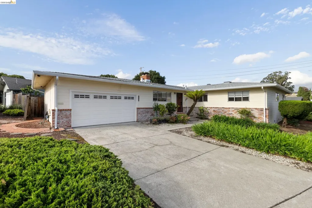 1799 Lefebvre Way Pinole CA 94564