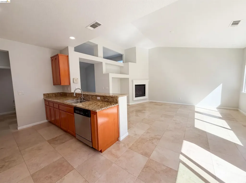 1257 Brooktrail Drive Pittsburg CA 94565