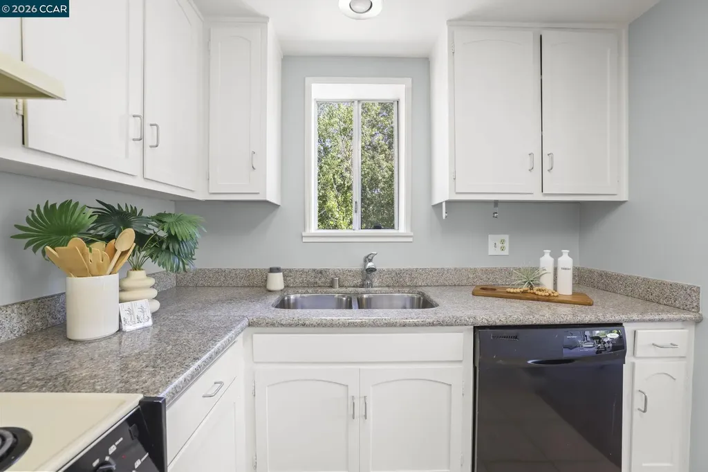 1117 Golden Rain Road Walnut Creek CA 94595