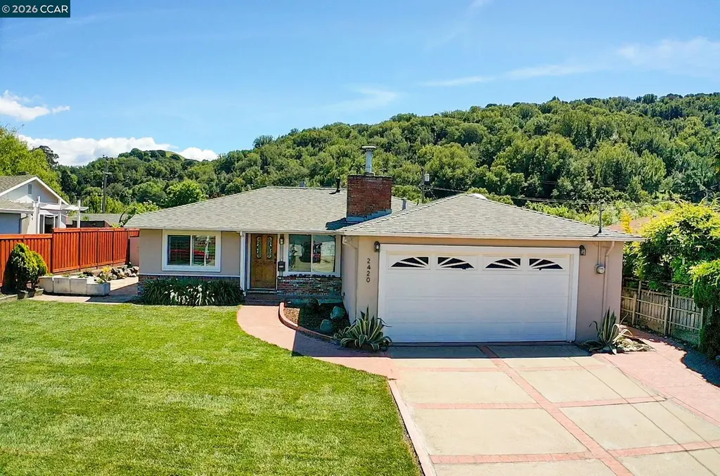 2420 Doidge Avenue Pinole CA 94564