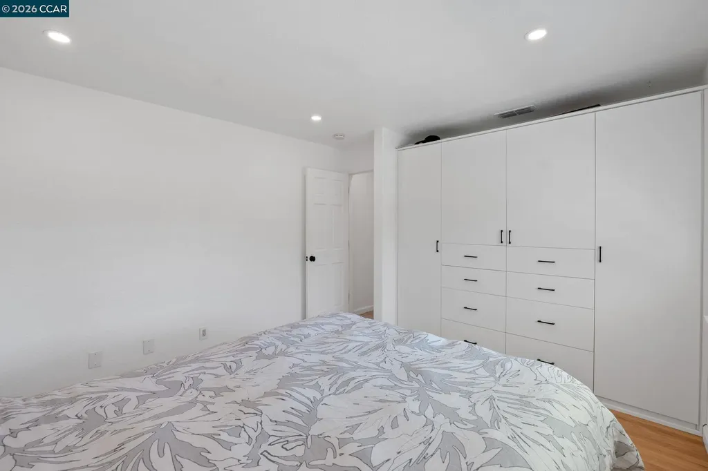 2420 Doidge Avenue Pinole CA 94564
