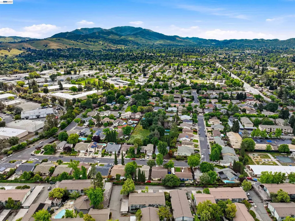 1036 Oak Grove Road Concord CA 94518