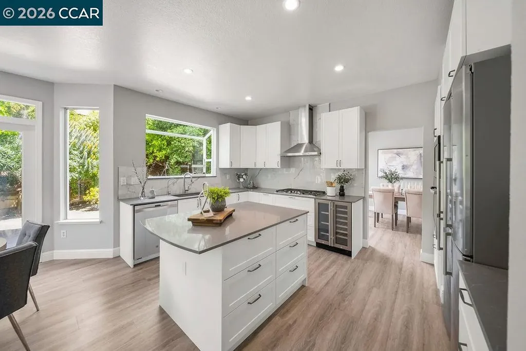 55 La Honda Court Clayton CA 94517