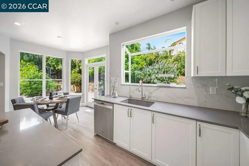 55 La Honda Court Clayton CA 94517